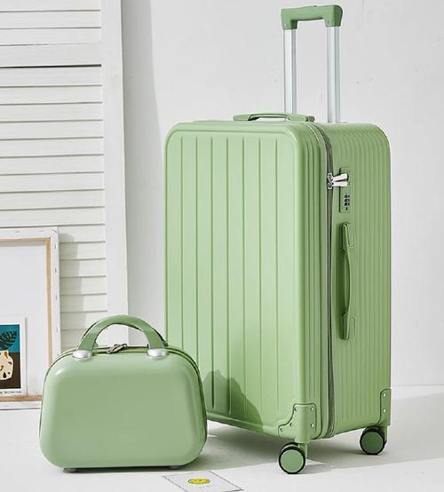 某貨運中心運輸六十箱玻璃某貨運中心運60箱玻璃,合同規(guī)定每箱運費20元