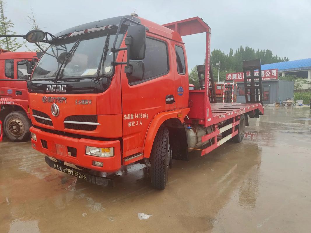 貨運(yùn)的雙拖什么意思雙拖掛貨車(chē)圖片大全