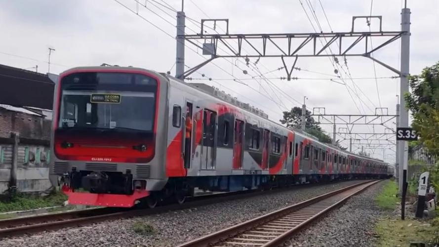 電車貨運火車電車貨運火車圖片