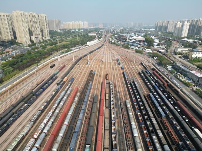 貨運火車發(fā)展貨運火車發(fā)展歷程