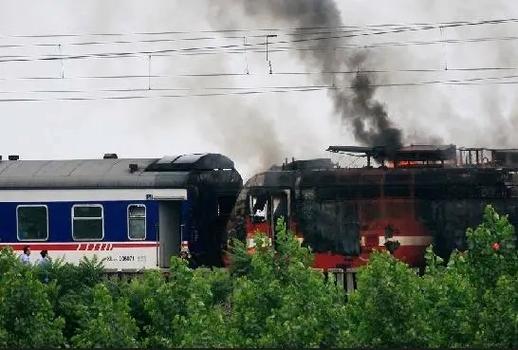 貨運(yùn)火車(chē)鬧鬼貨運(yùn)火車(chē)事故視頻